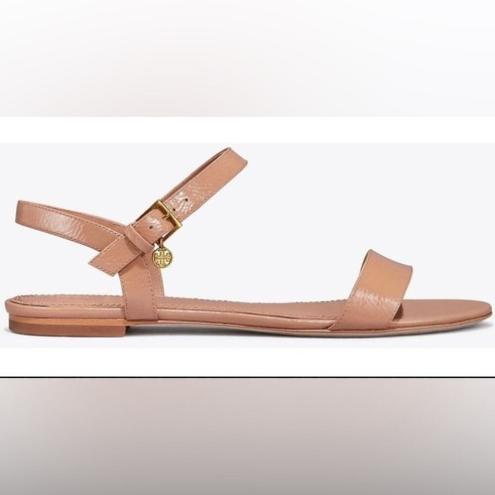 Tory Burch Laurel Patent Leather Flat Sandals in Beige Size 10.5